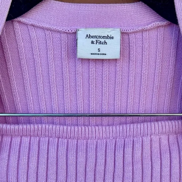 Abercrombie Ribbed Knit Cardigan Set - Picture 12 of 13